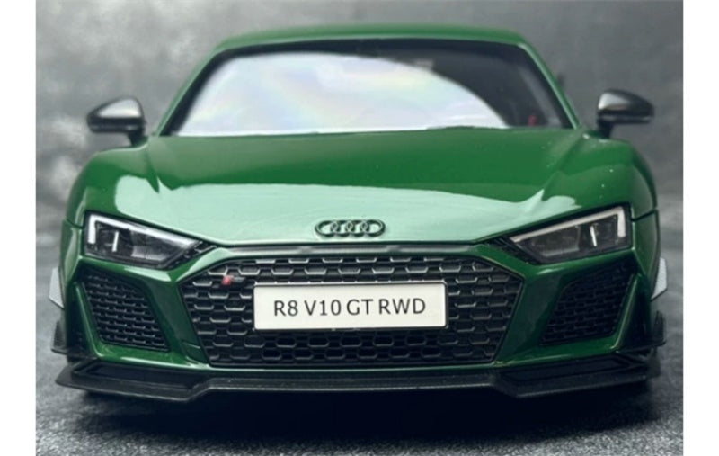 1:18 AUDI R8 V10 GT RWD 2021 Metallic Green KengFai Hardtop version DIECAST Model