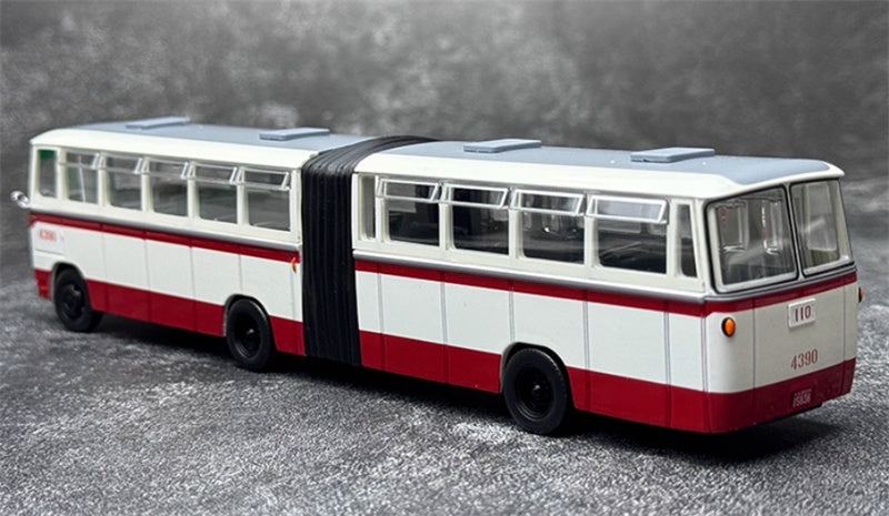 Beijing Public Transport Jinghua BK662 110 Road Articulated bus White Road Sign 1:64 Bus Pre-built Model view2