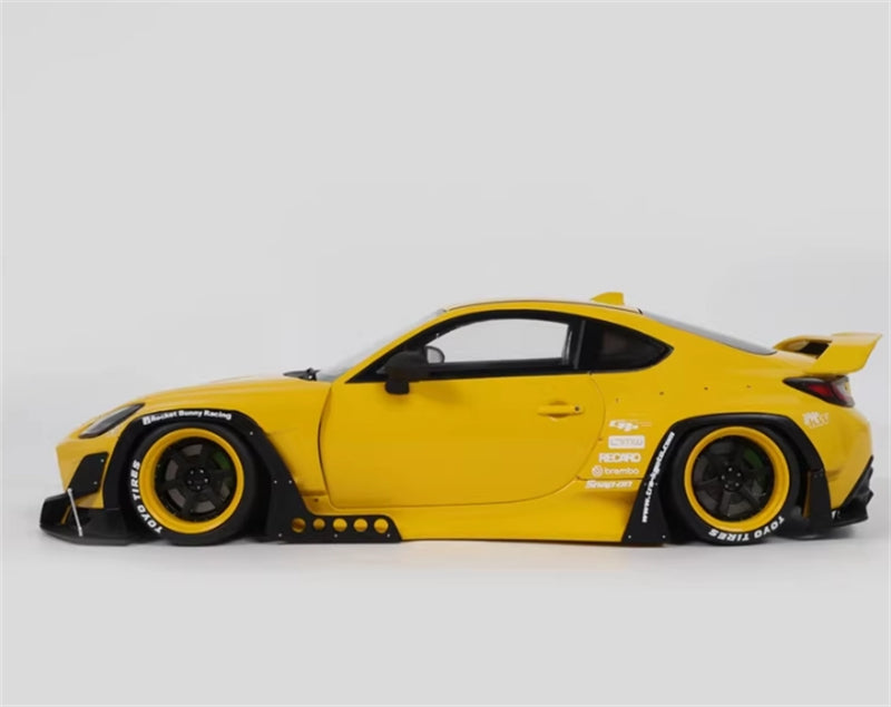 1:18 Toyota GR86 Rocket Bunny  Yellow GT SPIRIT  Resin Model