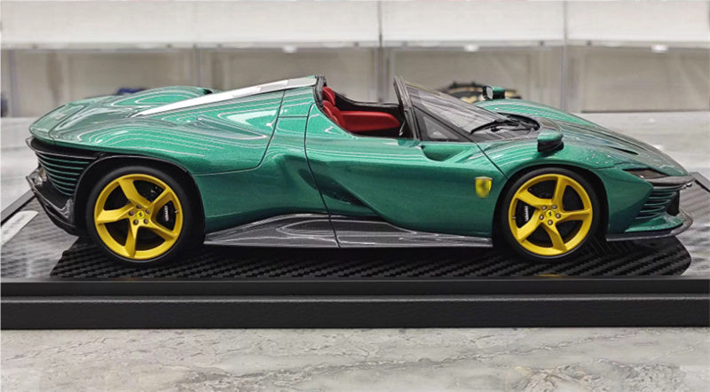 BBR MODELS Ferrari SP3 Daytona convertible Sapphire Green Gold Wheel Black Card Carbon fiber base Limited Edition 10PCS ONLY 1:18 Car Pre-built Model view4