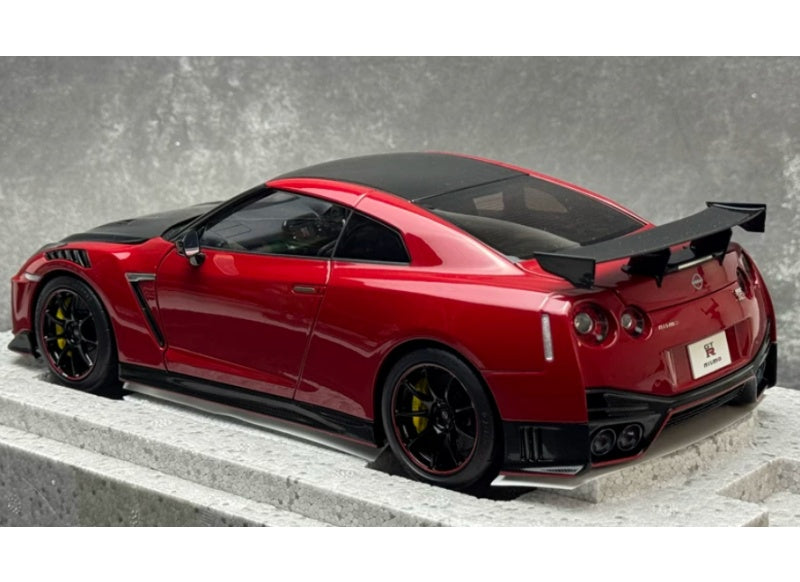 1:18 Nissan GT-R NISMO R35 2022 Vibrant Red MOTORHELIX Special Edition Limited Edition 699PCS ONLY DIECAST Model