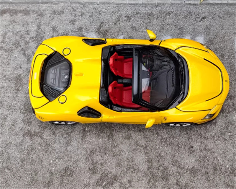 Solo Model Ferrari SF90 supercar Golden convertible limited edition 1:64 Car Pre-built Airliner Model Display view4