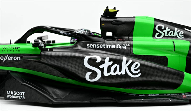 1:18 KICK  Sauber C44 #24 Zhou Guanyu China 2024 green MINICHAMPS  DIECAST Model