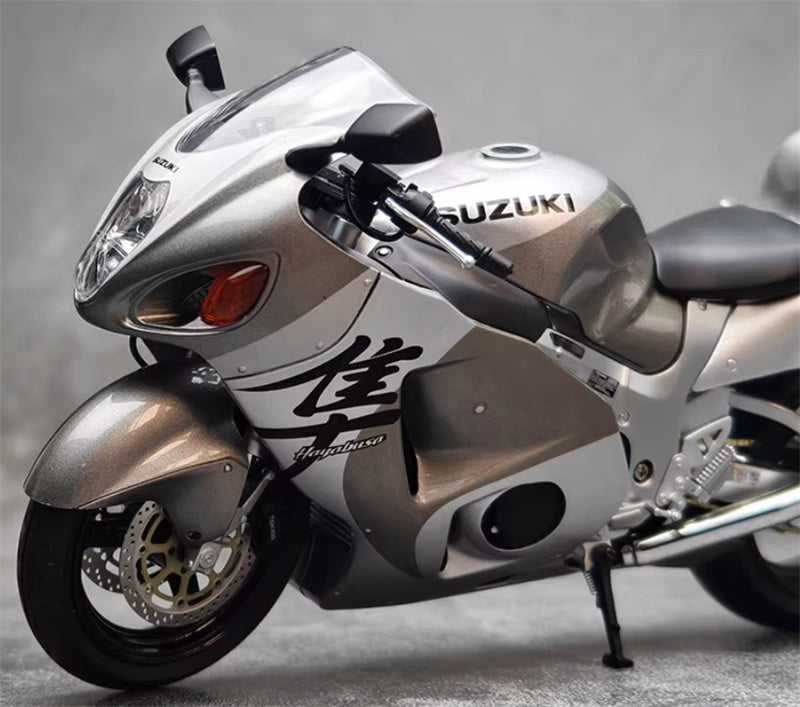 1:12 Suzuki GSX-1300R Hayabusa  silver  LCD MODELS  DIECAST motorcycle Model