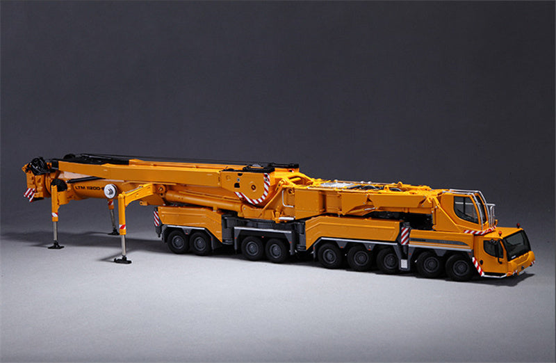 NZG Liebherr LTM 11200-9.1 Mobile Crane Yellow 1/50 DIECAST Crane Truck