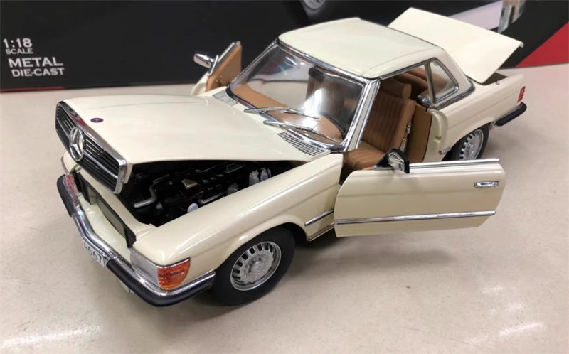 Sun Star Mercedes Benz 350SL 1977 Off white 1:18 Car Pre-built Model