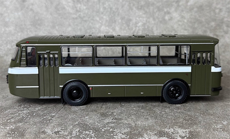 DEMPRICE Russian 695 Bus green 1:43 Bus Pre-built Model view6