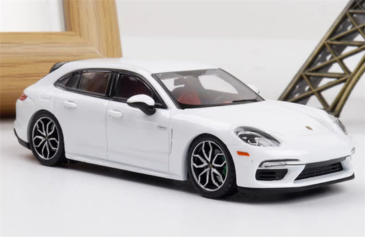 Liberty 64 Porsche Panamera Turbo S pearl white w/ Figure and wheels 1:64 Car Pre-built Airliner Model Display view1