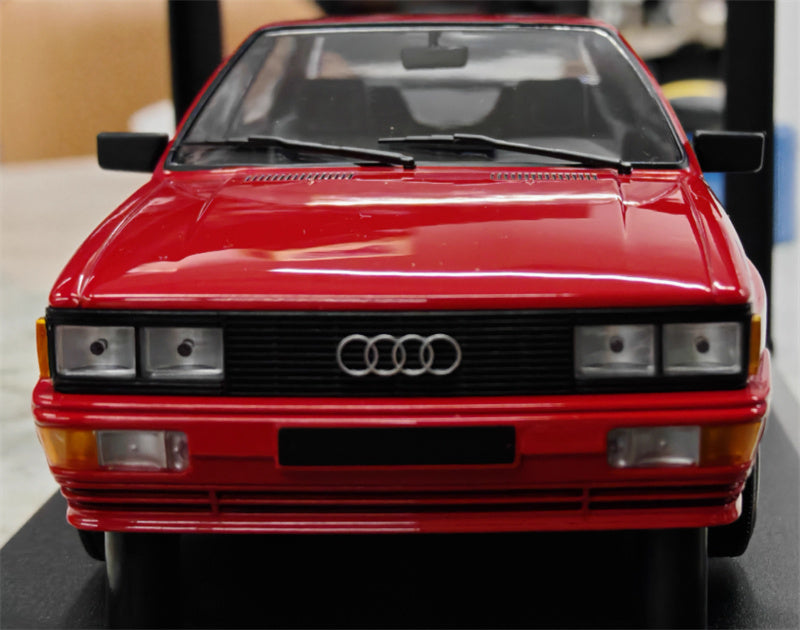 MINICHAMPS Audi Quattro red 1:18 Car Pre-built Model view6