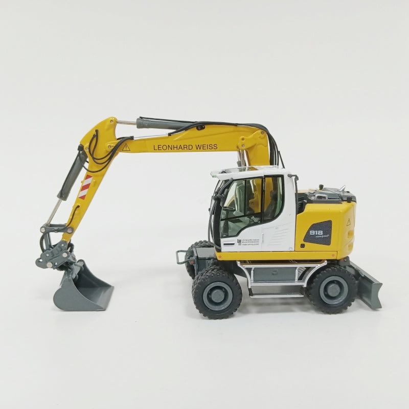 NZG Liebherr A918 Compact LEONHARD Wheeled Excavator 1:50 Truck Pre-built Model
