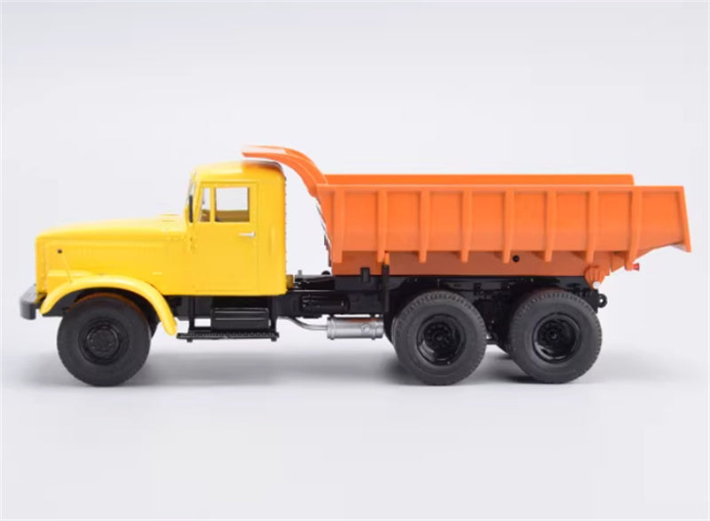 StartScaleModels Kremenchug Soviet 6x4 Kraz-256B1 heavy-duty mining dump truck 1:43 Truck Pre-built Airliner Model Display view3
