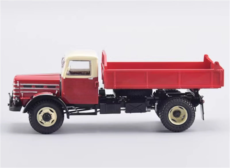 Premium ClassiXXs Csepel-D445 dump truck Red coating 1:43 Truck Pre-built Airliner Model Display view3