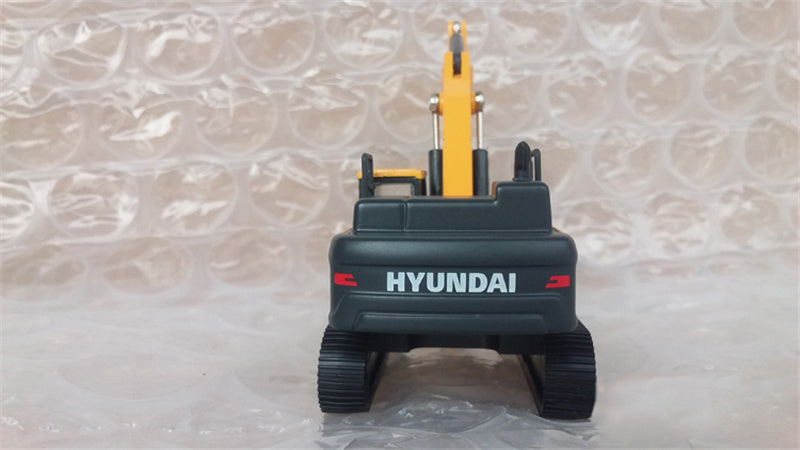 IMC Hyundai HX520L 3 Excavator 1/87 Truck Pre-built Model