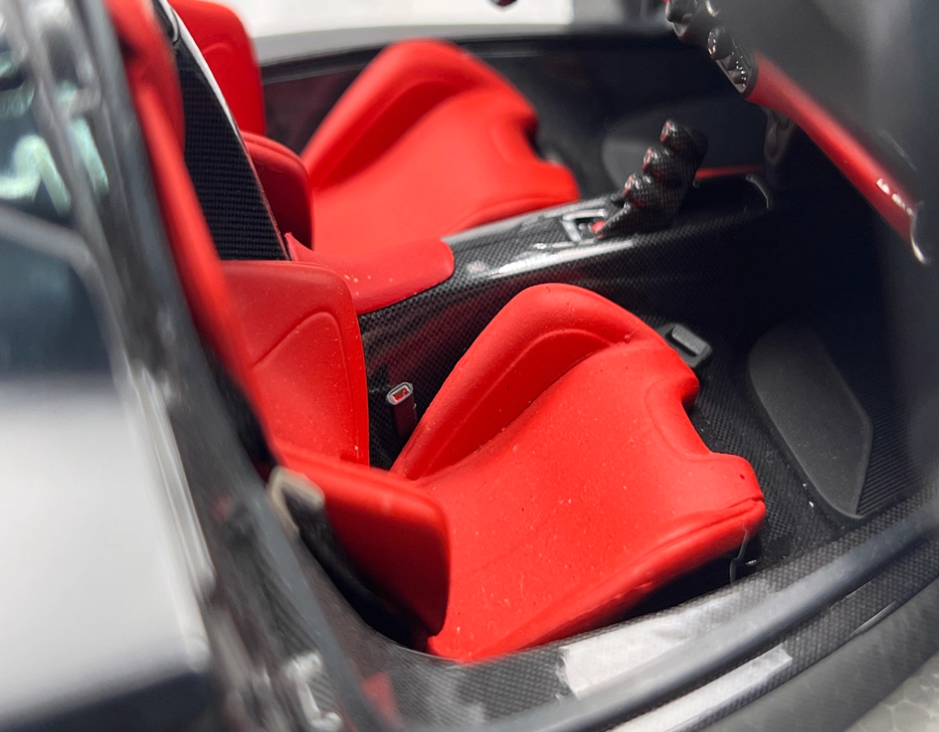 BBR MODELS Ferrari LaFerrari black hardtop 1:18 Car Pre-built Model view10
