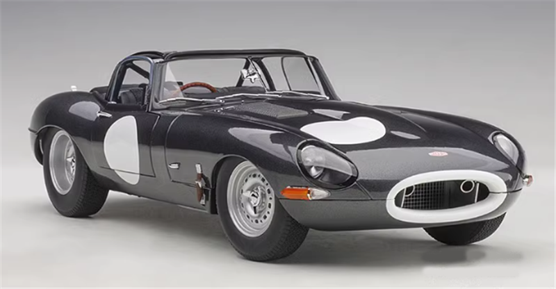 AUTOART JAGUAR LIGHTWEIGHT E-TYPE Dark grey 1/18car Pre-a Model