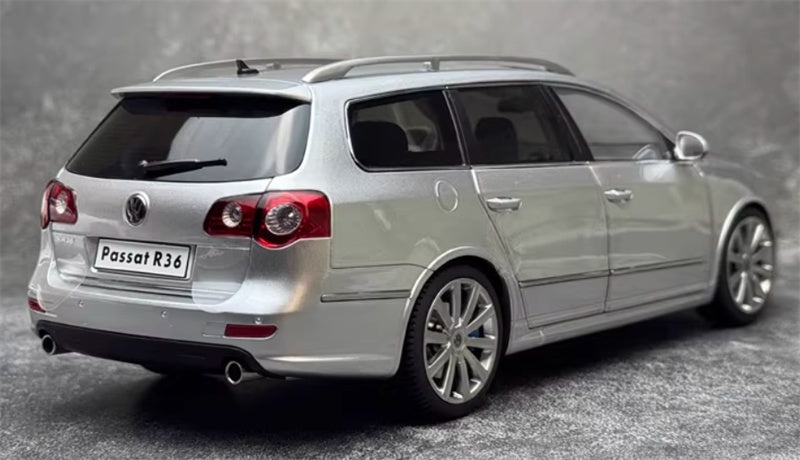 NZG Volkswagen VW Passat Estate R36 Classic ceramic jar Car REFLECTIVE SILVER with pedal Limited Edition 199PCS ONLY 1:18 Car Pre-built Model view7