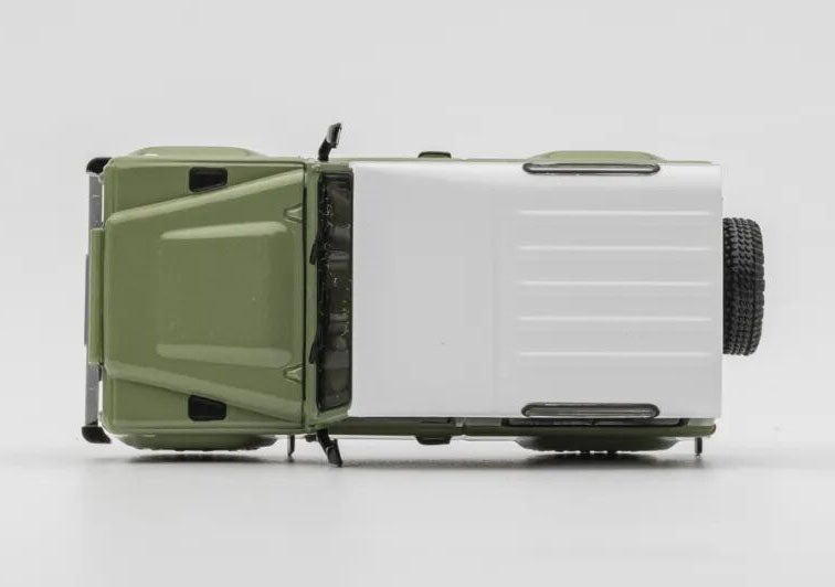 1:64 AR Box Land Rover Defender 90 Heritage 2015 Green Diecast Model