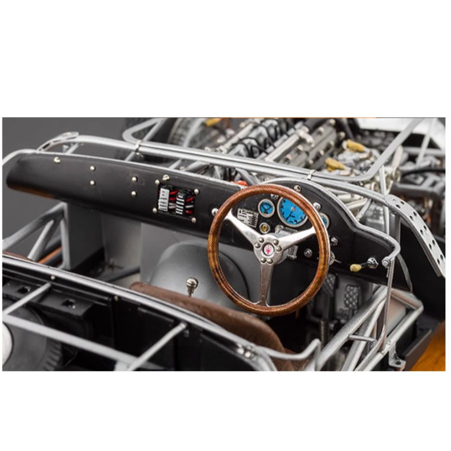 CMC Maserati 300S 1956 Rolling Chassis Limited Edition 1:18 DIECAST Car