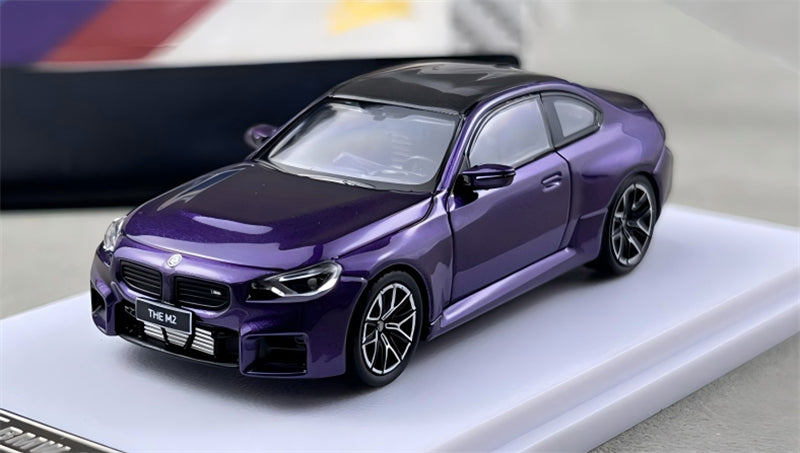 1:64 BMW M2 G87 Twilight Purple Howie Model DIECAST Civil Car Model