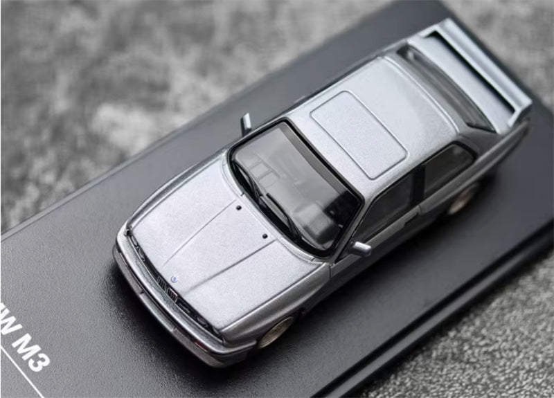Almost Real BMW M3 E30 grey 1:64 Car Pre-built Airliner Model Display view5