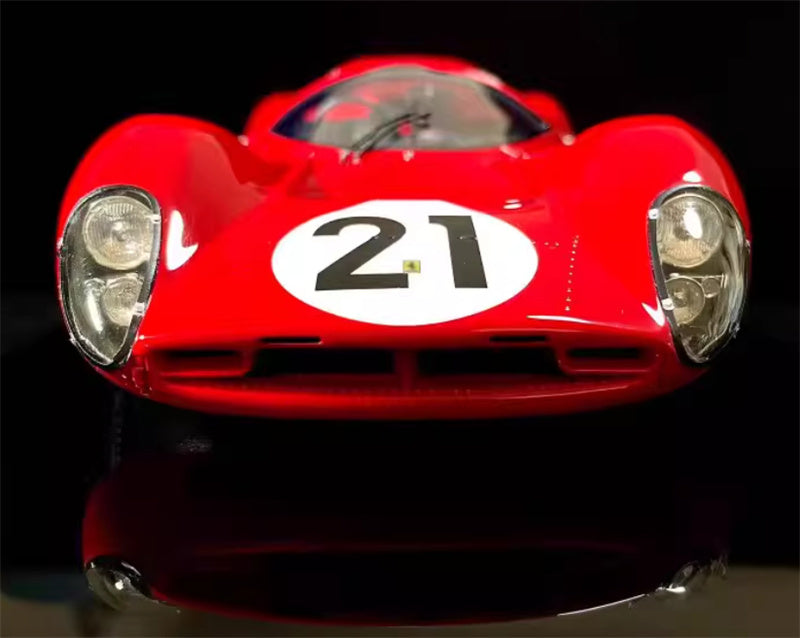1:18 Ferrari 330p4 330 1967 red Amalgam Le Mans #21 Resin Car Model view5
