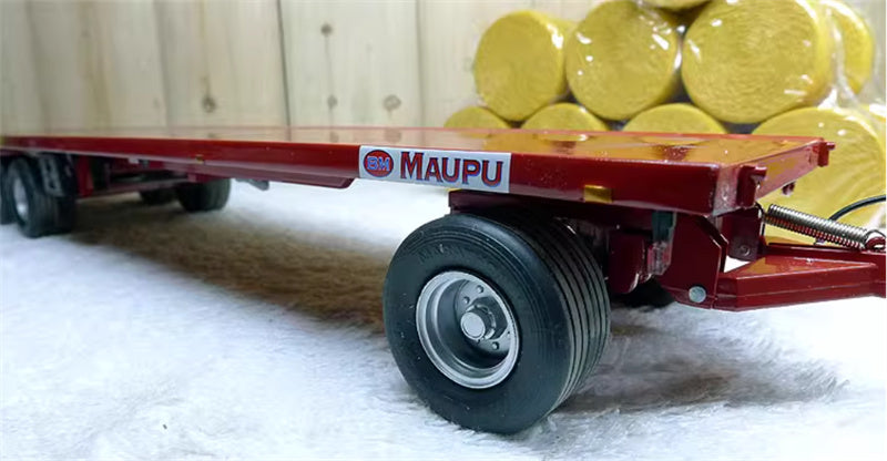 REPLICAGRI MAUPU PLATEAU ROUGE + 30 BALLES DE PAILLE Plastic hay bales 1:32 Truck Accessories Pre-built Model