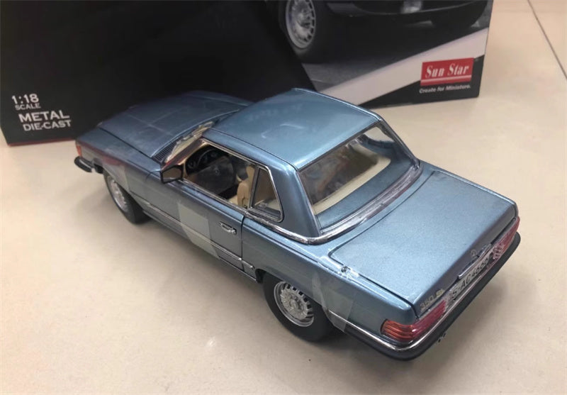 Sun Star Mercedes Benz 350SL 1977 Light Blue 1:18 Car Pre-built Model