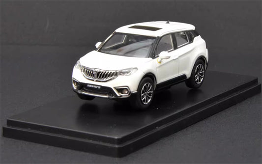 Zhonghua V3 SUV white 1:43 Car Pre-built Model view1