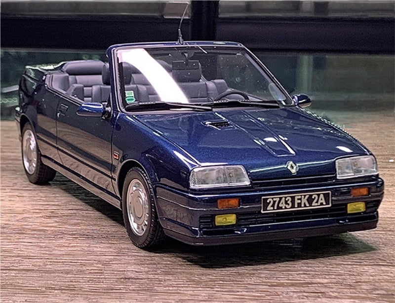 1:18 Renault 19 16S 1991 OTTO convertible Resin Car Model view6