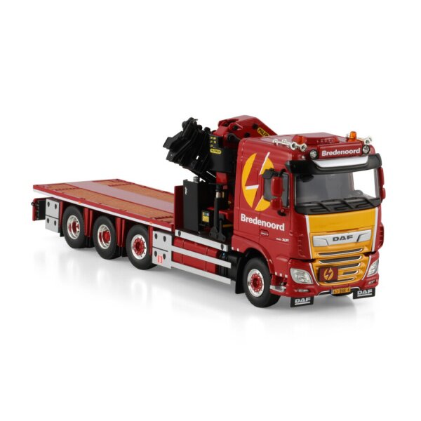 1:50 DAF BREDENOORD XF MY2017 8X2 PK 65002 SH WSI Red Diecast Model