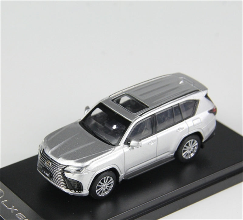 LCD-MODELS Lexus LX600 SUV Titanium Silver 1:64 car Pre-built Model view2