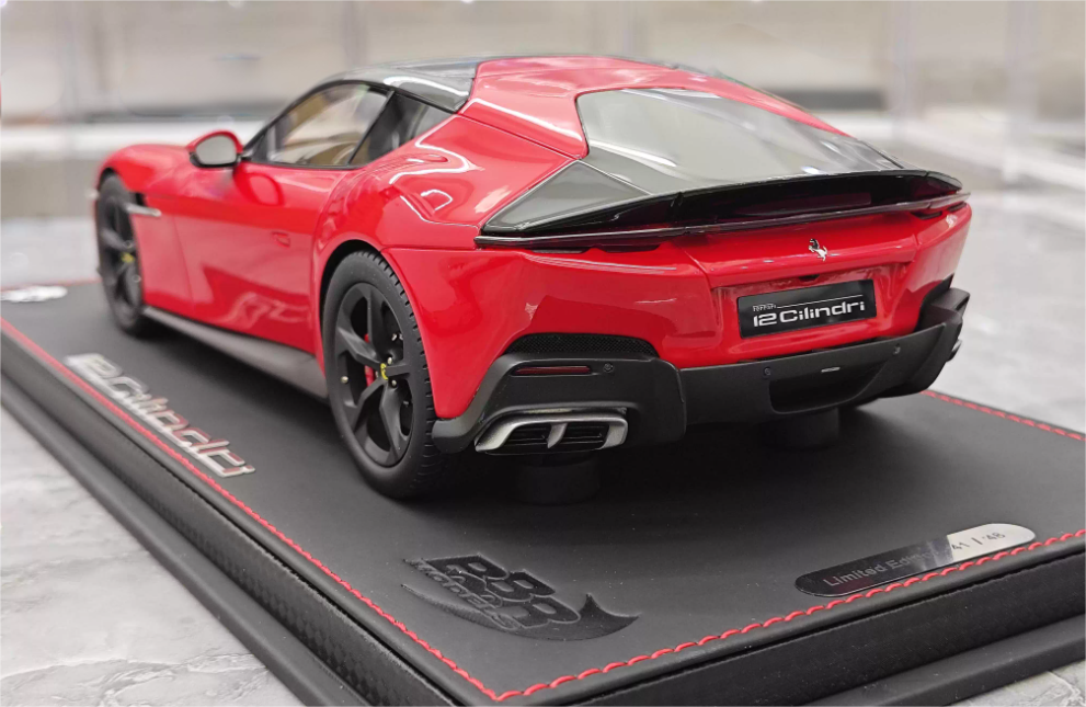 BBR MODELS Ferrari 12Cilindri Coupe Standard Red Sunroof Edition 1:18 Car Pre-built Model view7