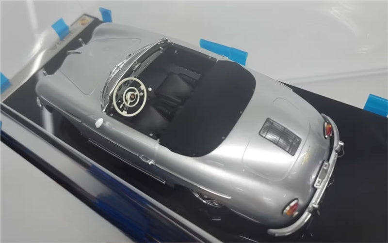1:18 Porsche 356A silver Amalgam convertible Resin Car Model view2