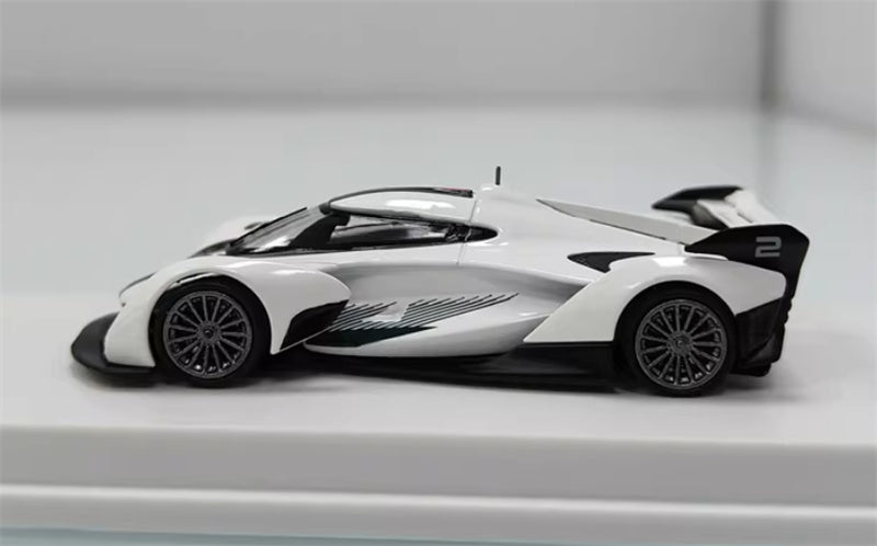 LMLF MODEL Mclaren solus GT supercar white 1:64 Car Pre-built Model view2