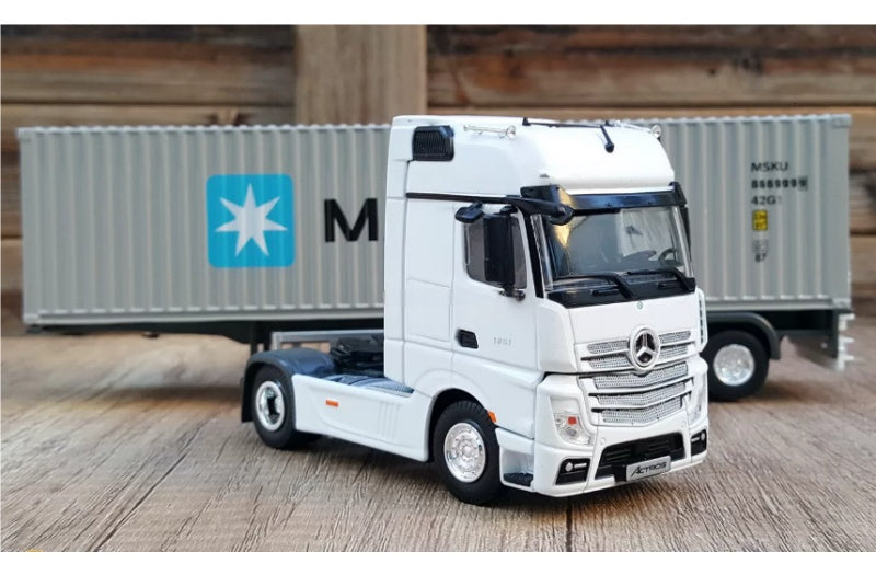 Mercedes ACTROS Shipping Container Truck Maersk Coatings 1:50 Truck Pre-built Airliner Model Display view6