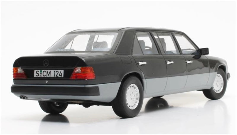 CULT Mercedes Benz W124 Extended black 1:18 Car Pre-built Model