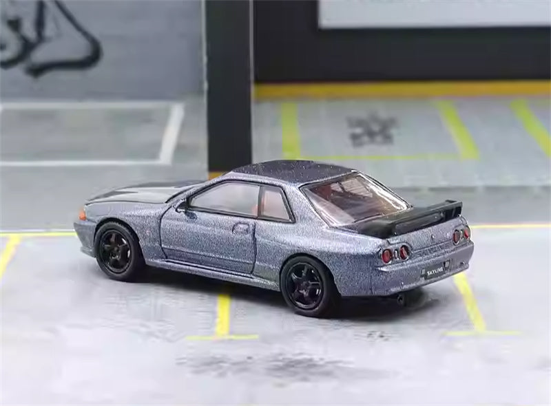 TIMEMICRO Nissan GTR R32 with figure metal gray Limited edition 1:64 Car Pre-built Model view6