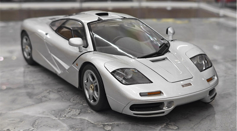 LCD-MODELS McLaren Racing XP5 Silver 1:18 car Pre-a Model