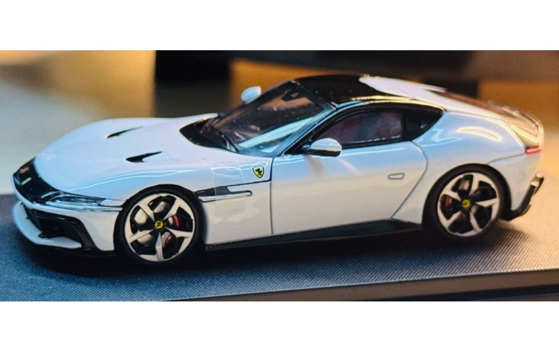 1:64 Ferrari 12 Cilindri Coupe  Hardtop white Phantom Knight  Limited Edition 999PCS ONLY DIECAST Model
