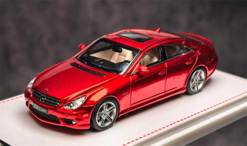 Focal Horizon Mercedes BENZ CLS63 AMG first generation C219 metal red Limited Edition 699PCS ONLY 1:64 Car Pre-built Model view1