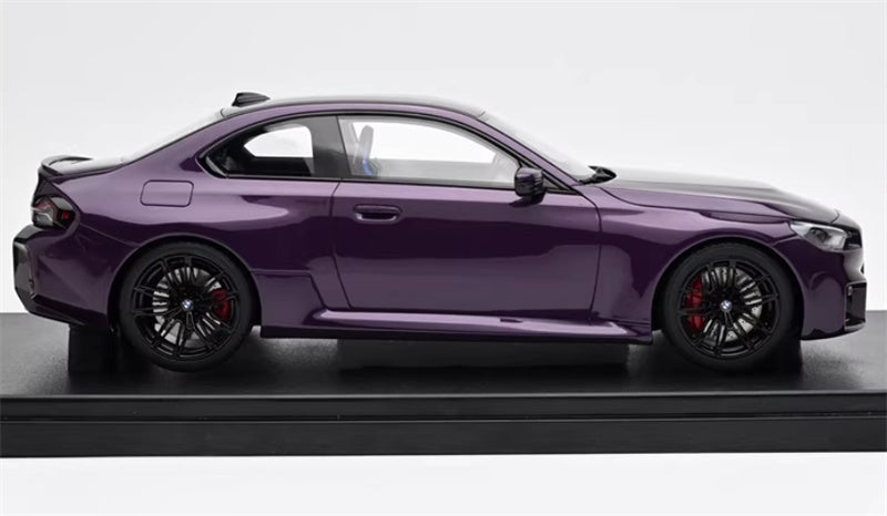 1:18 BMW M2 COUPE 2023 purple  GT SPIRIT Limited Edition Resin Car Model