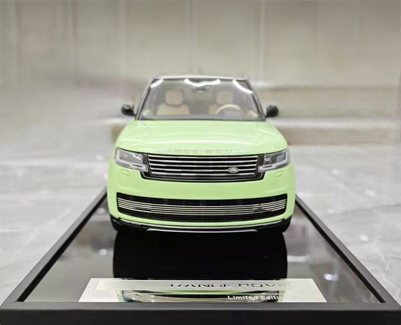1:18 Land Rover Rover  Light Green  MOTORHELIX Honor Creation Extended Edition LTD 99PCS ONLY Resin car Model