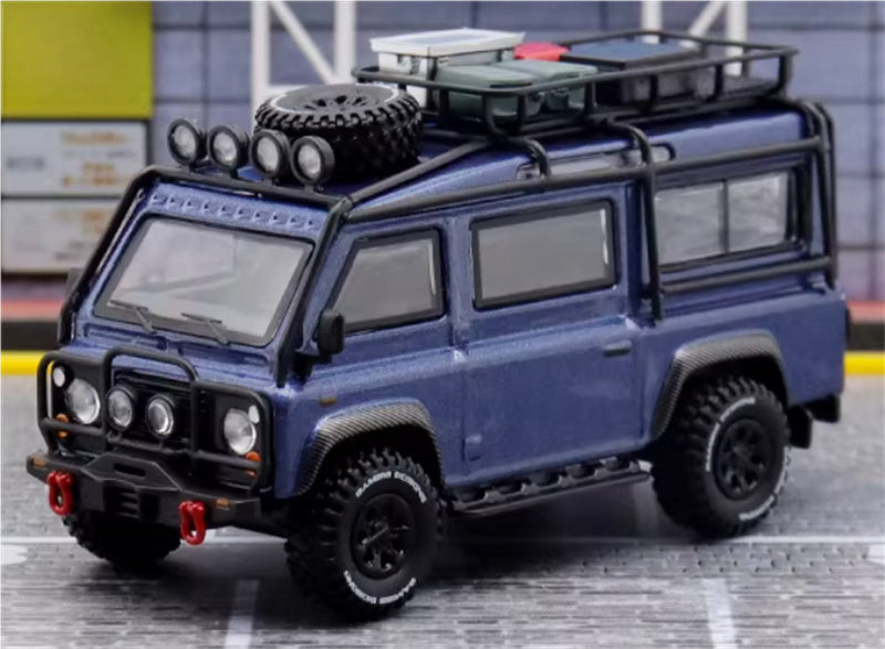 Master Land Rover Defender Van Blue with accessories 1:64 Car Pre-built Airliner Model Display view1