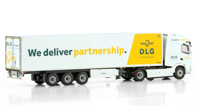 WSI DAF XG 6X2 MIDLIFT AXLE REEFER TRAILER - 3 AXLE DLG Logistics 1:50 Truck Pre-built Model