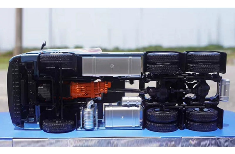 FOTON Auman Galaxy 9 Truck light blue 1:24 Truck Pre-built Airliner Model Display view8