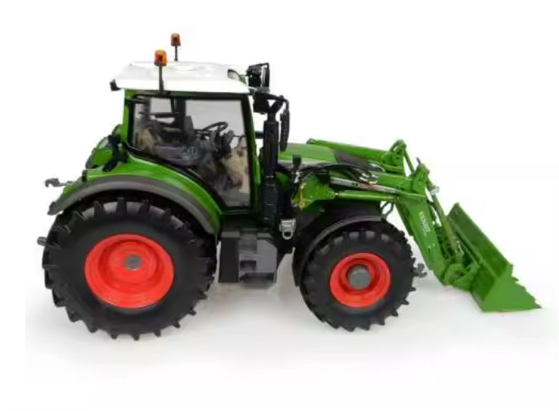 Universal Hobbies Fendt 722 Vario Agricultural Tractor With 5 X 90 CargoProfi Frontloader 1:32 Truck Pre-built Model