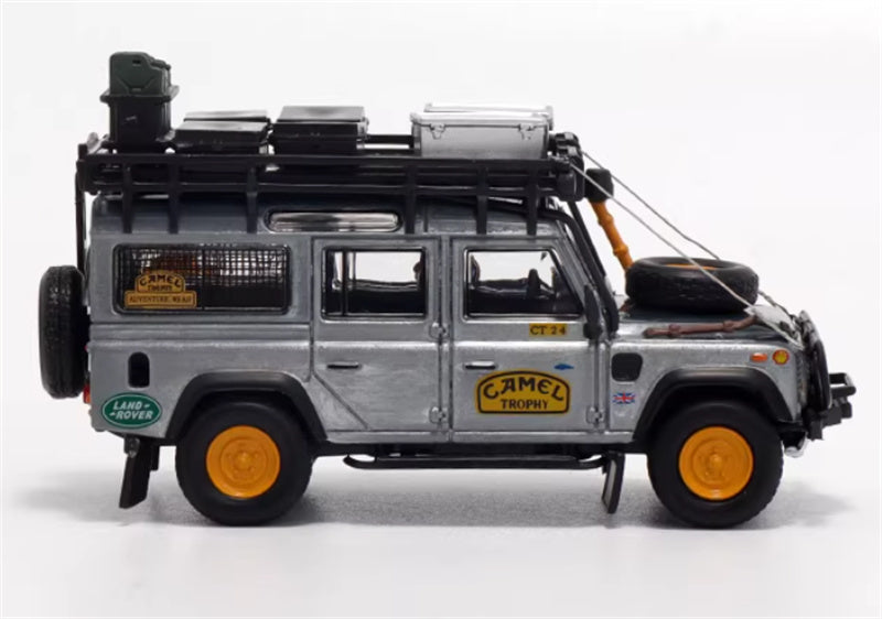 Master Land Rover Defender 110 Camel TROPHY clear varnish version 1:64 Car Pre-built Airliner Model Display view3