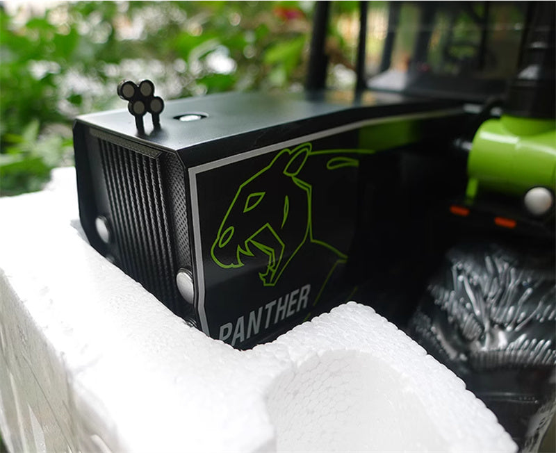 ERTL Wild About Steiger Panther Twisted Waist 8-Wheel Tractor Black Commemorative Edition Limited Edition 2500PCS ONLY 1:16 Truck Pre-built Model