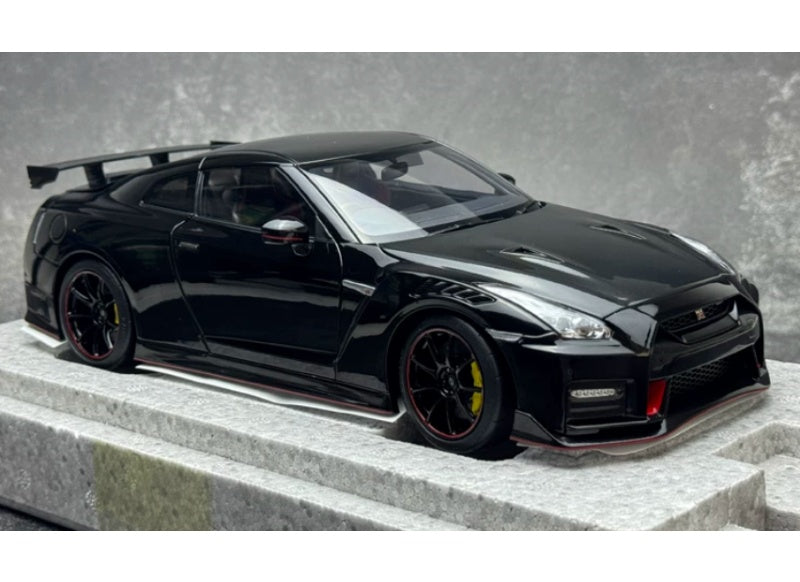 1:18 Nissan GT-R NISMO R35 2022 Meteor Flake Black Pearl MOTORHELIX Special Edition Limited Edition 299PCS ONLY DIECAST Model