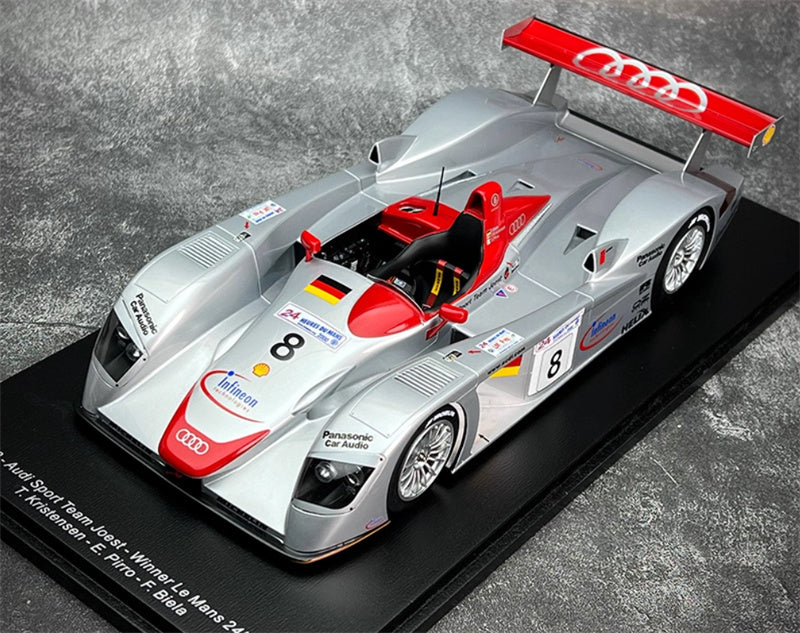 1:18 Audi R8 2000 Spark Le Mans Resin Car Model view8
